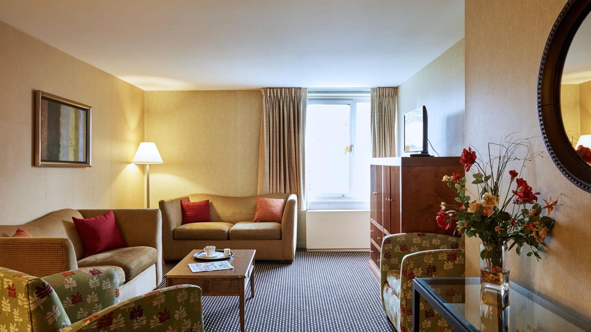 The Skyline Hotel New York Bagian luar foto