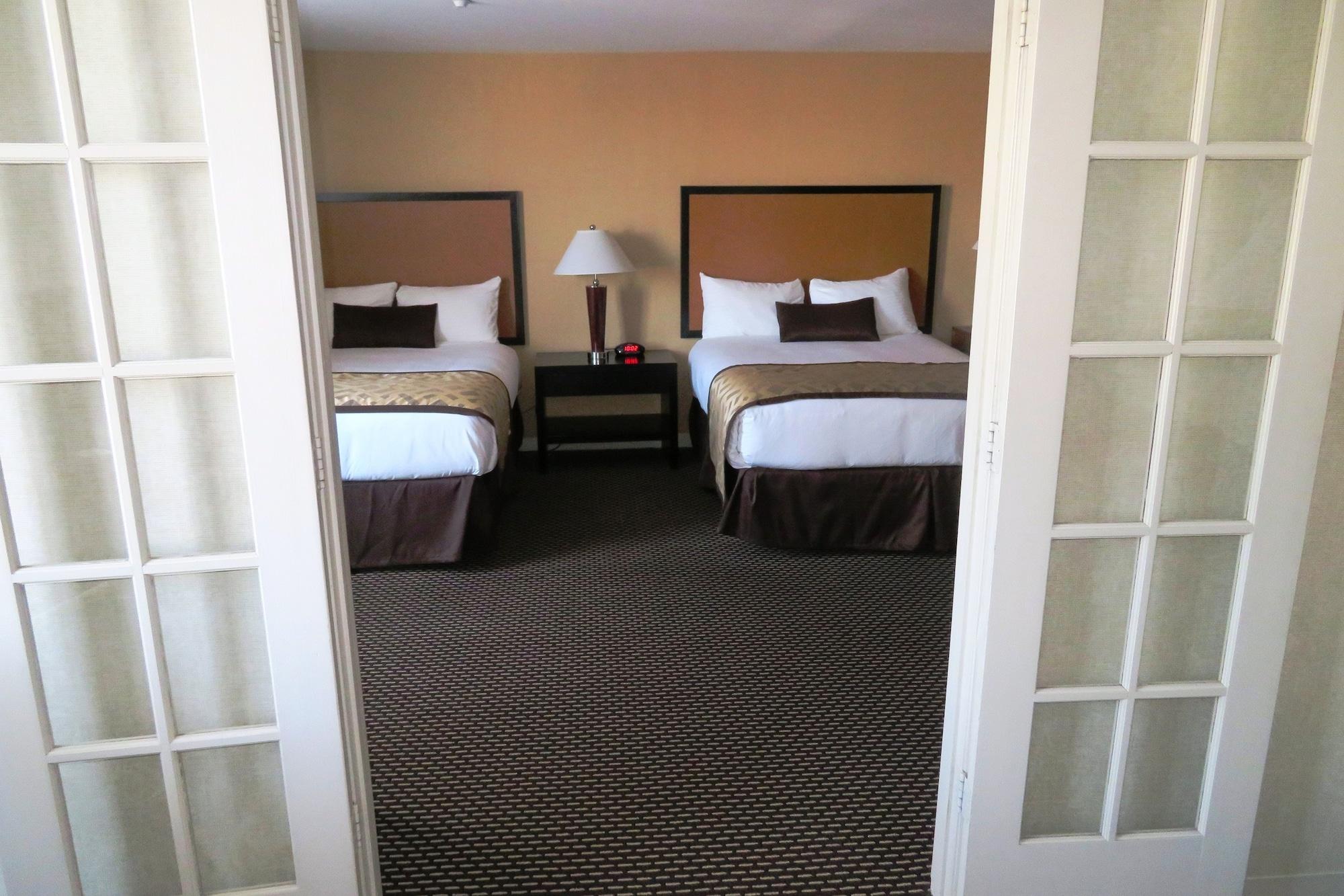 The Skyline Hotel New York Bagian luar foto