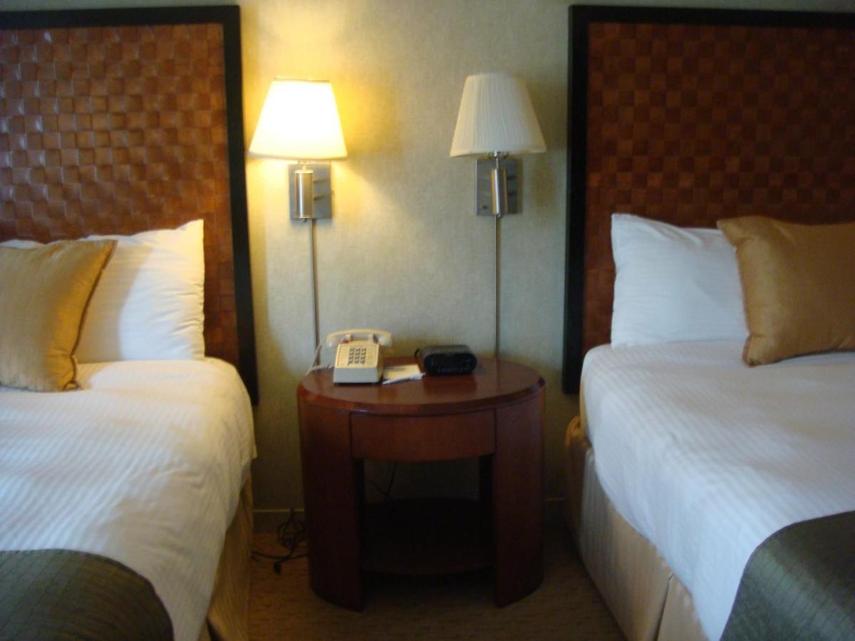 The Skyline Hotel New York Bagian luar foto
