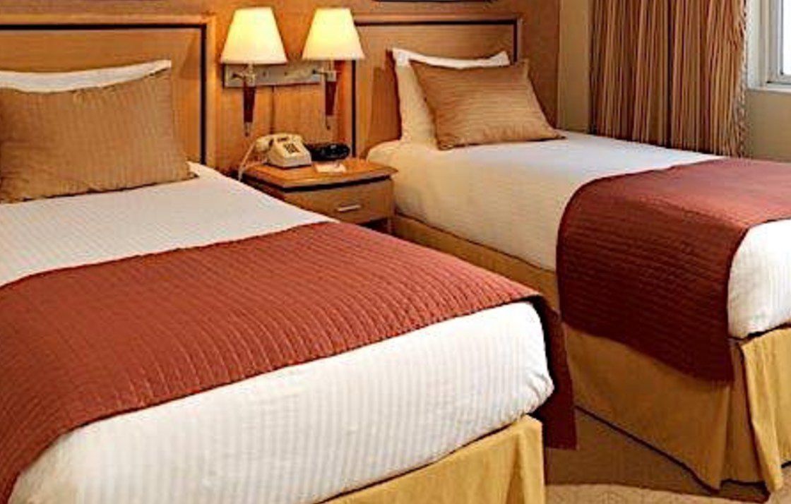 The Skyline Hotel New York Bagian luar foto